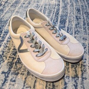 White and Silver Sport-Low Vans with shiny laces